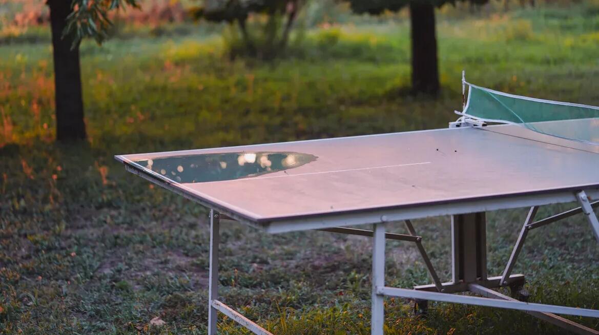 outdoor table tennis table
